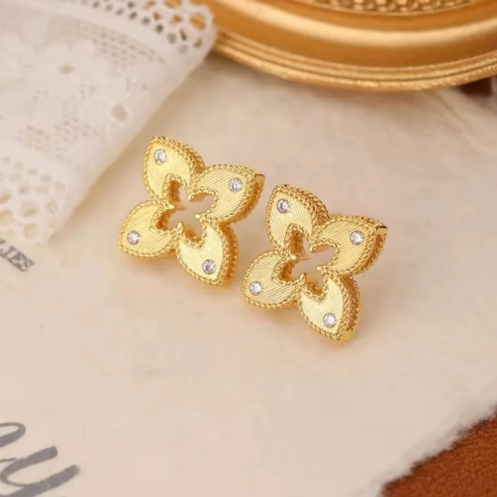 Luxury Gold Floral Earrings - Picture 7 of 7